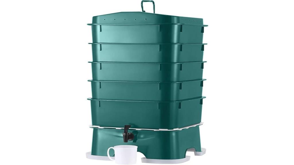 indoor outdoor worm composting